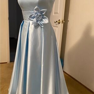 Chic Light Blue Satin Dress with Floral Accent